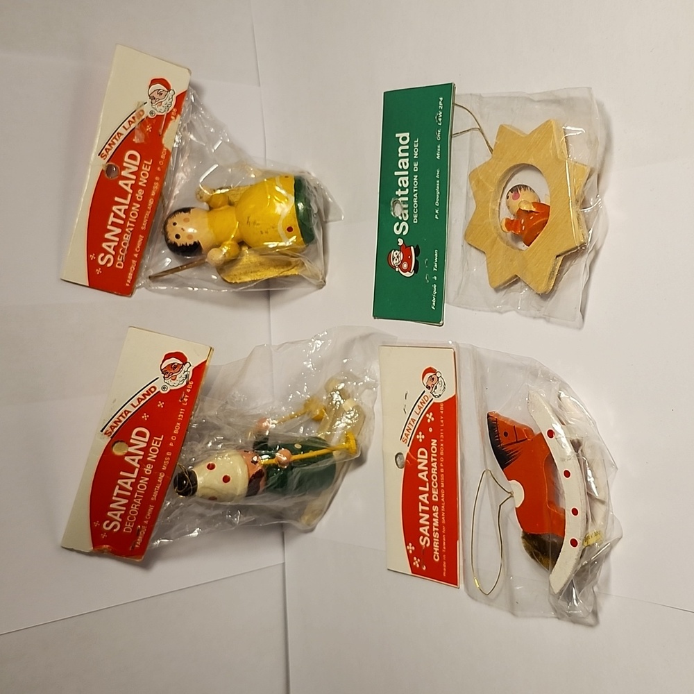 Vintage Wooden Christmas Ornaments,  Santaland, New In Origjnal Packaging